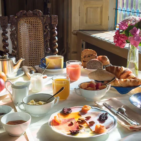 Hotel Chateau-hotel De 3*