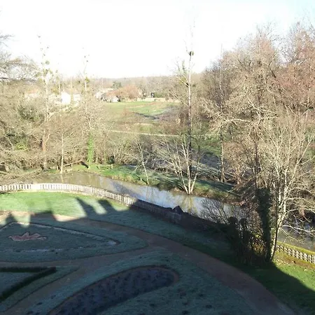Chateau-hotel De 3*