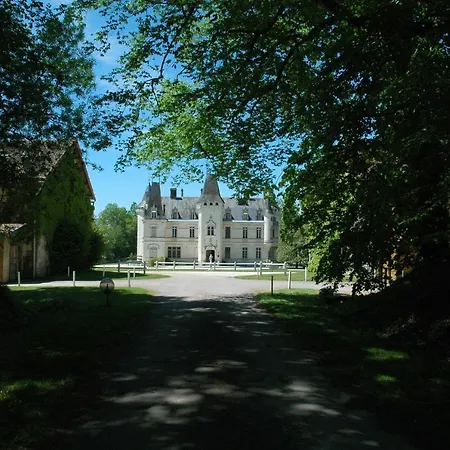 Chateau-hotel De 3*