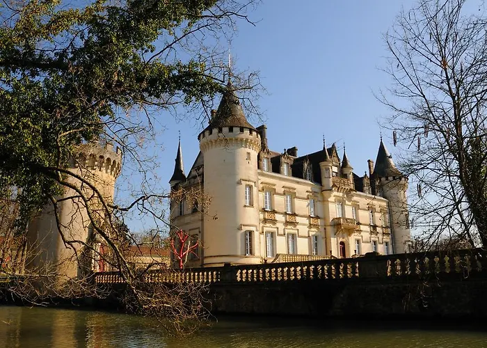 Hotel Chateau-hotel De 3*