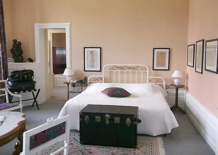 Hotel Chateau-hotel De 3*